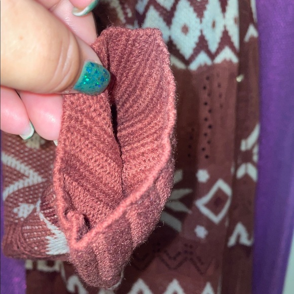 BloomChic Patterned Cardigan - Picture 5 of 11
